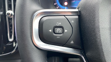 Volvo XC40 2.0 B4P Plus Dark 5dr Auto Petrol Estate